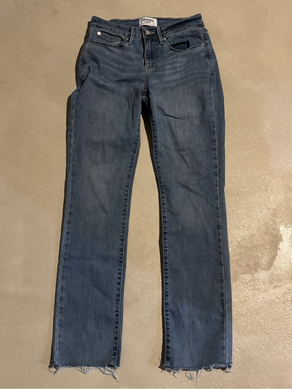 Denizen from Levi’s Mid Rise Slim Jeans Raw Hem Blue Size 6
